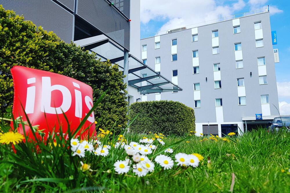 イビス フリブール 写真