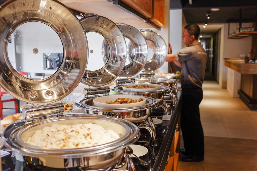 オールステイエコテルジョグジャカルタ 写真