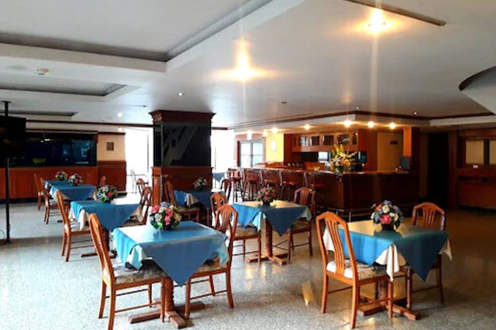 ナサ バンコク エアポート レール リンク 写真