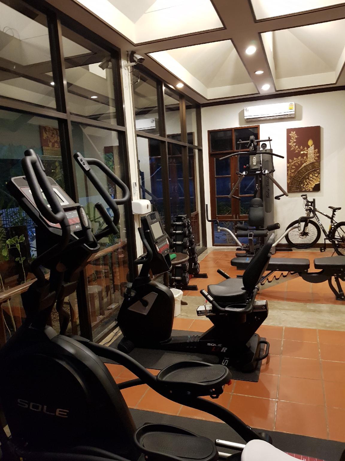 アヤラ ヴィラズ ホテル 写真