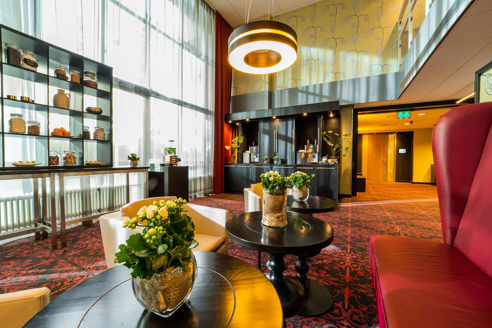 ゴールデン チューリップ レイデン センター 写真