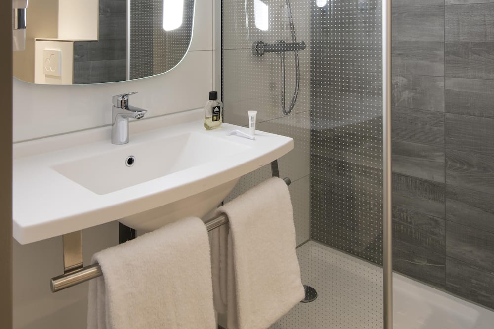 イビス ティルブルフ 写真