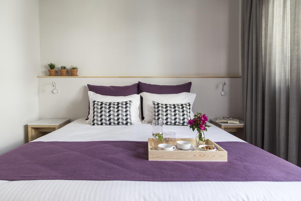 ビー マイ ゲスト アテネ 写真