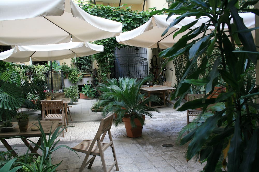 サ バルベーロ チャルメ B & B 写真