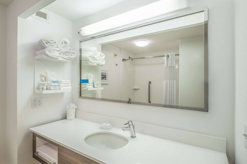 ハンプトン イン ウォータービル 写真