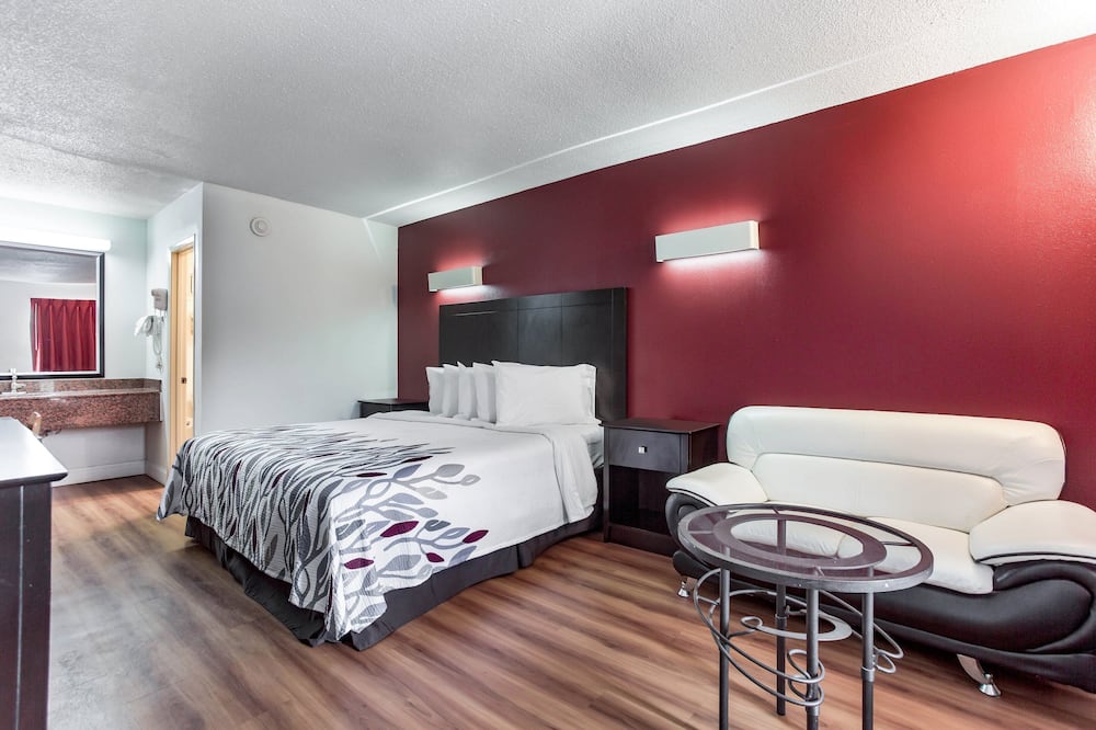 レッド ルーフ イン モンティーグル - I-24 写真