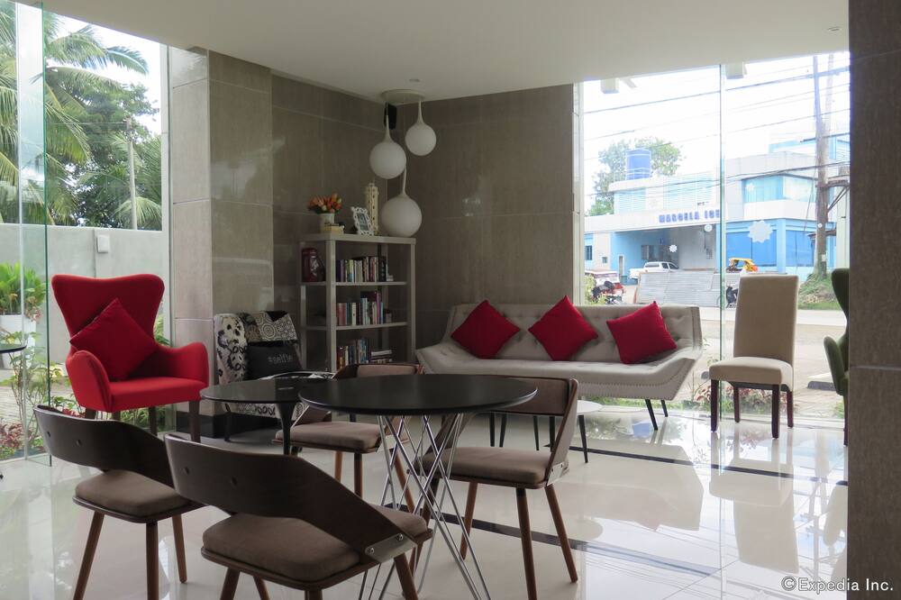 717 セザール プレイス ホテル 写真