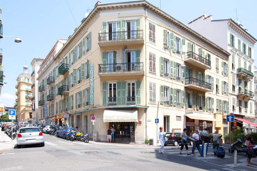 ホテル サン ゴタール 写真