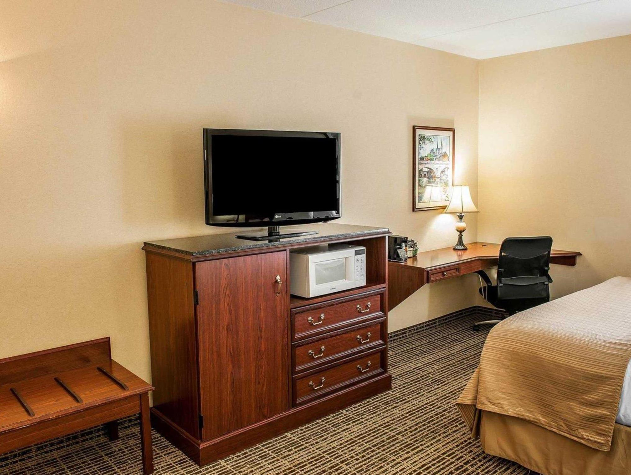 Baymont by Wyndham South Bend Near Notre Dame 写真