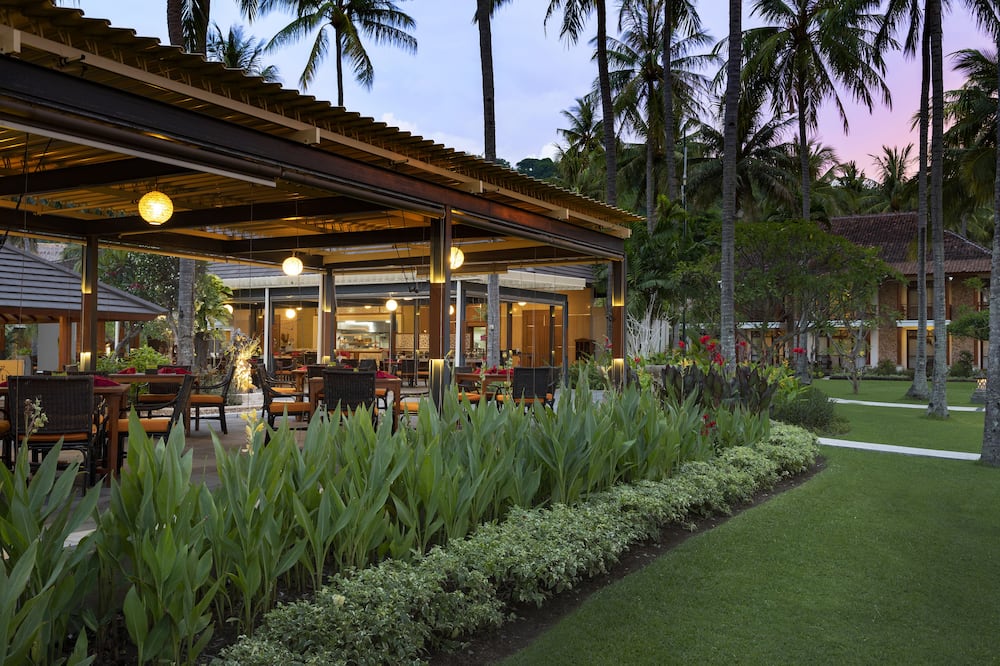 ホリディ イン リゾート 写真