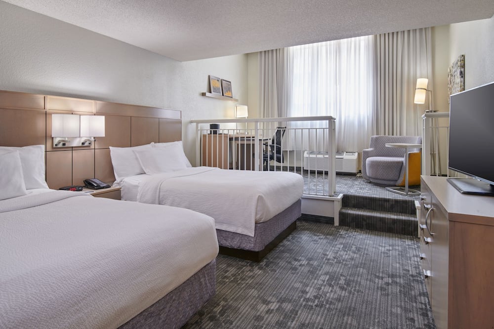 Courtyard by Marriott Columbus Downtown 写真