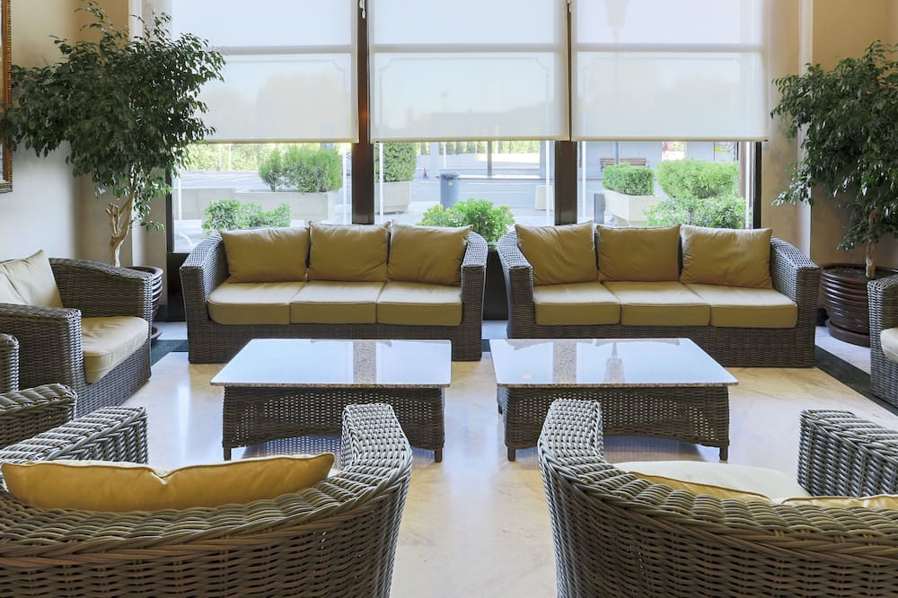 Hotel Zentral Mayoral 写真