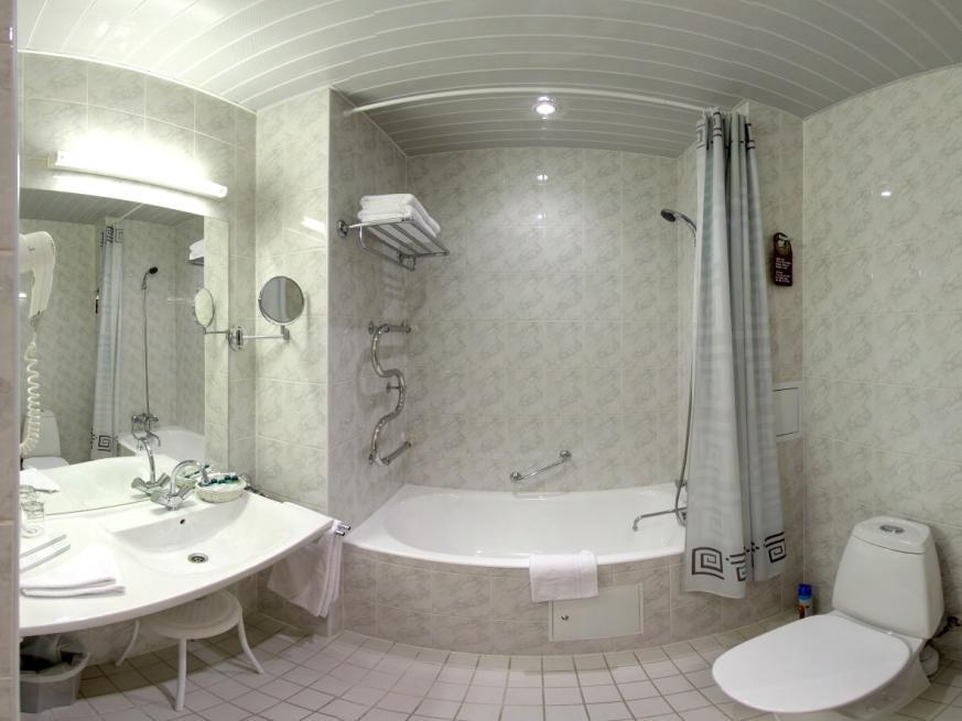 オクティアブリスカヤ ホテル 写真