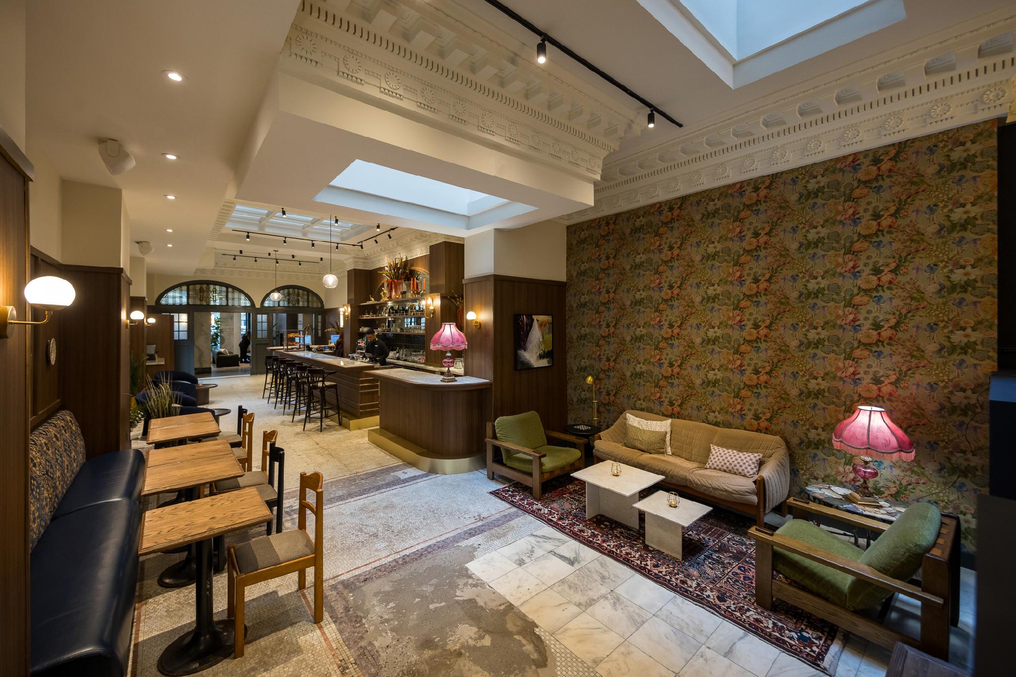 ホテル ヴィクトリア 写真