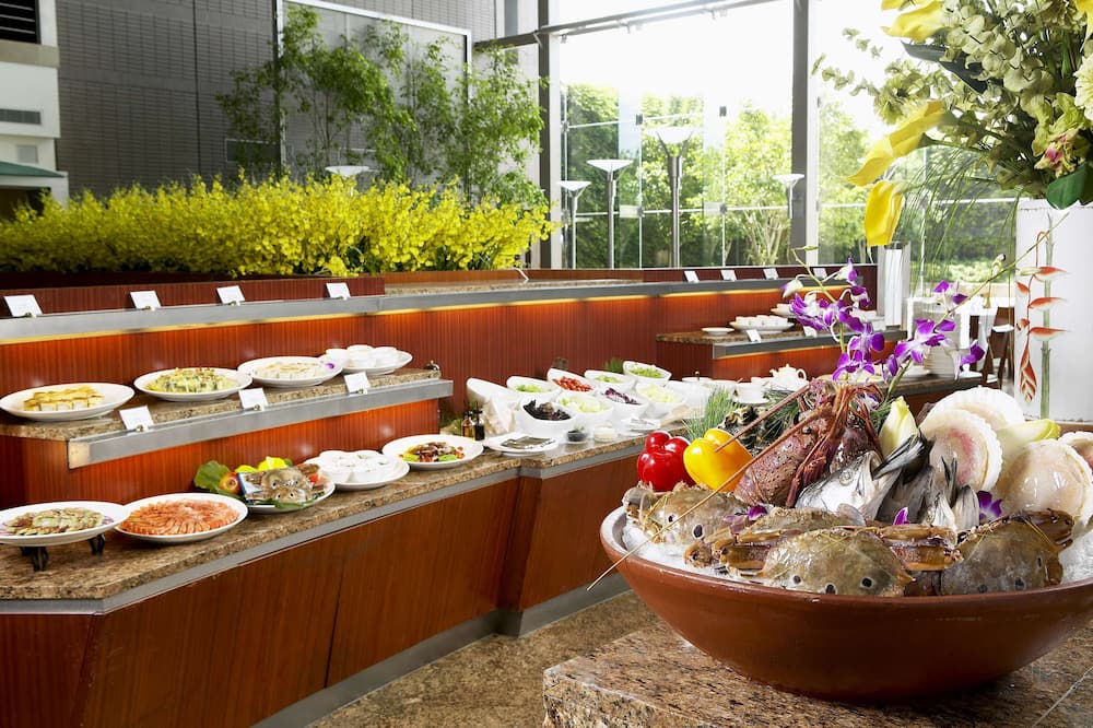 アンバサダー ホテル シンチュウ 写真