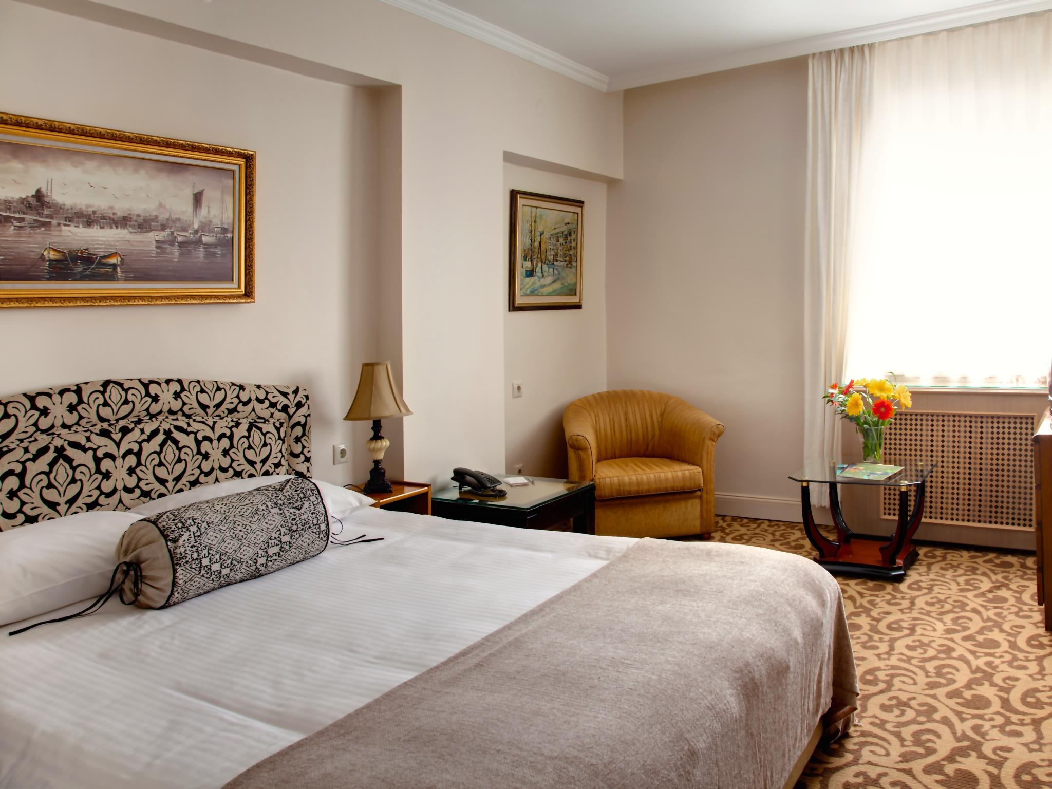 ホテル ミタット 写真