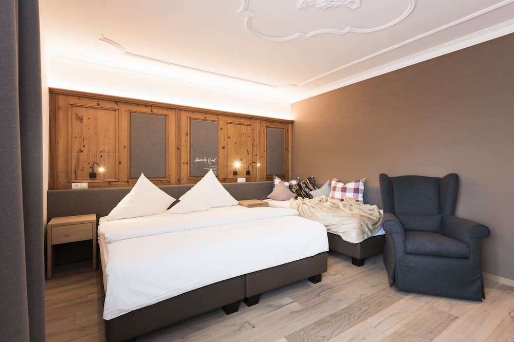 ホテル ストゥバイタルホフ 写真