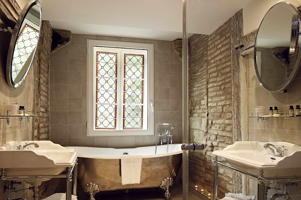 クール デュ コルボー ホテル ストラスブール エムギャラリー コレクション 写真