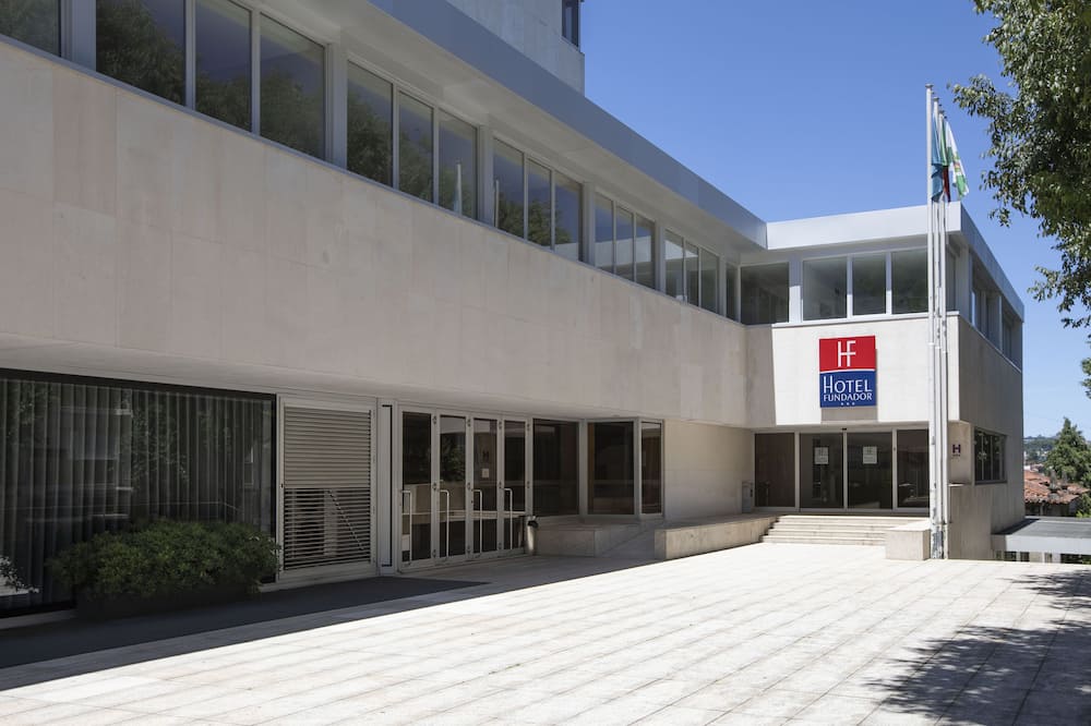 Hotel Fundador 写真