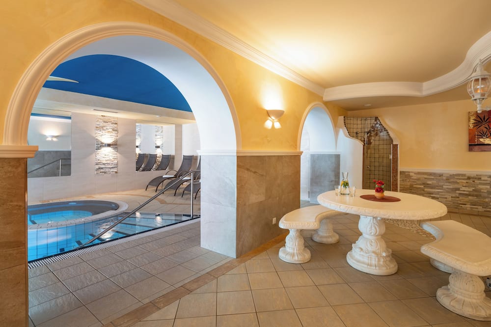 ホテル アルピナ 写真