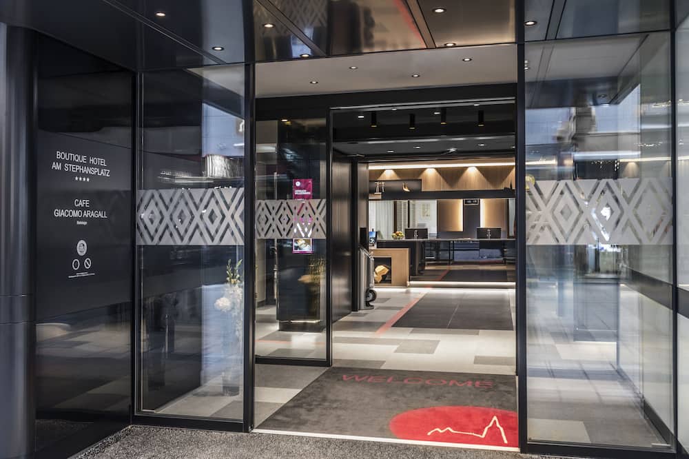 ブティック ホテル アム ステファンスプラッツ 写真