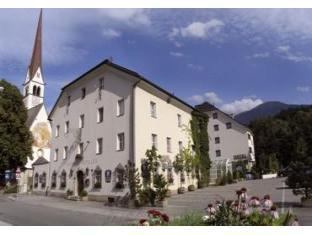 ホテル カペラー インスブルック 写真