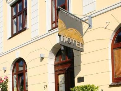 ホテル ツル アルテン スタッドマウワー 写真