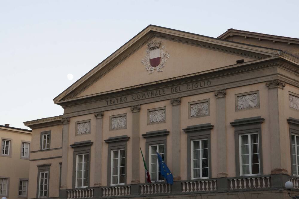 Grand Universe Lucca, Autograph Collection 写真