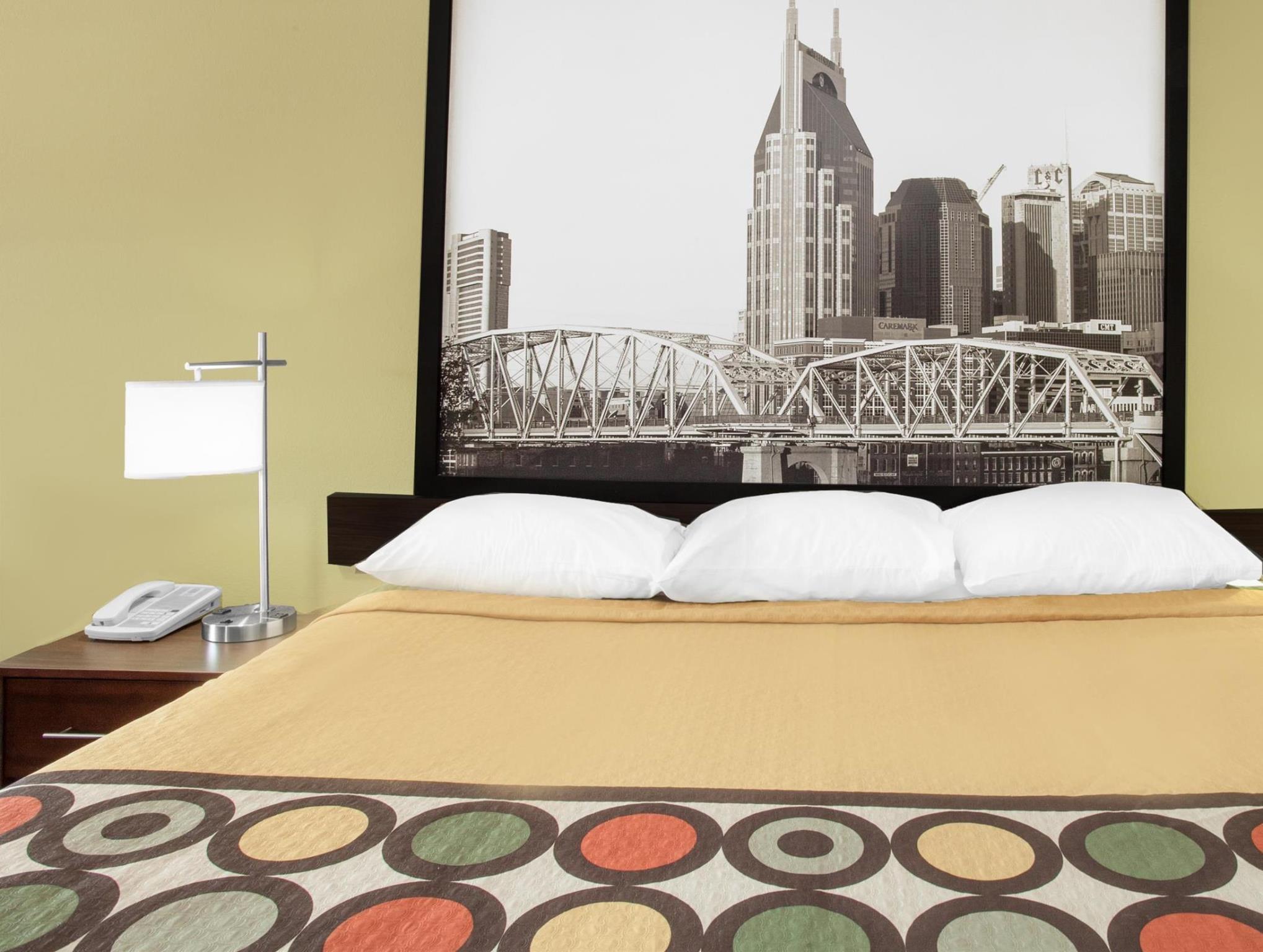 スーパー 8 バイ ウィンダム ナッシュビル ウエスト 写真