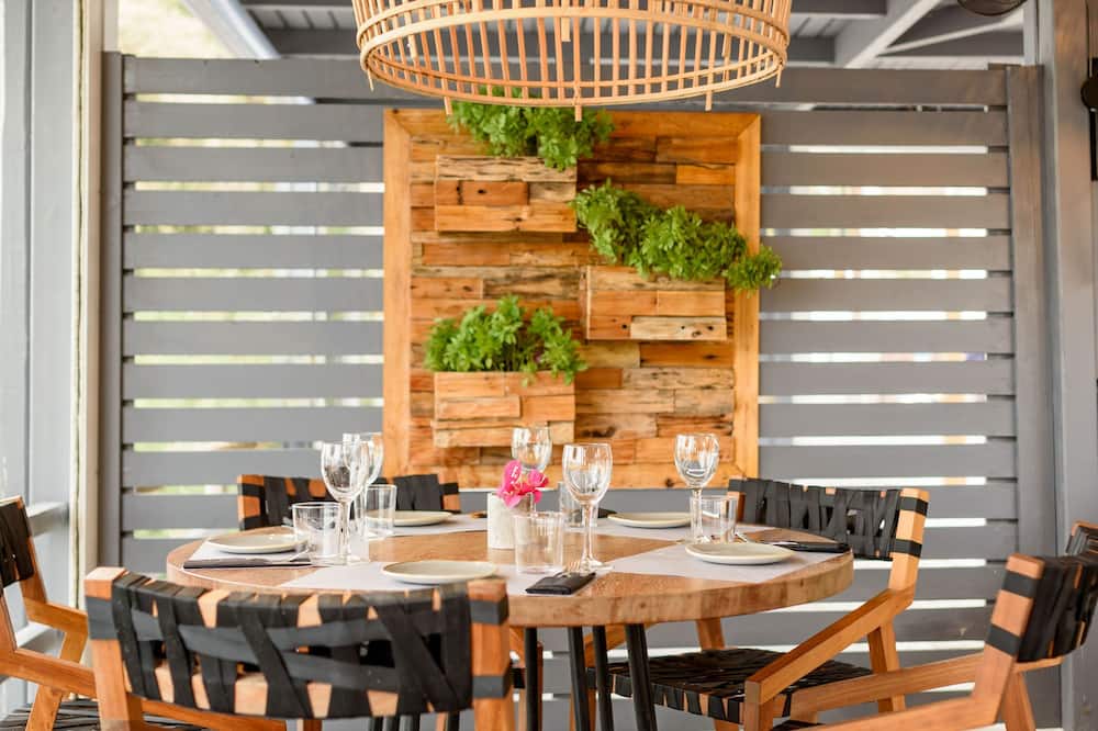 アフロディティ ヴィーナス ビーチ ホテル＆スパ 写真