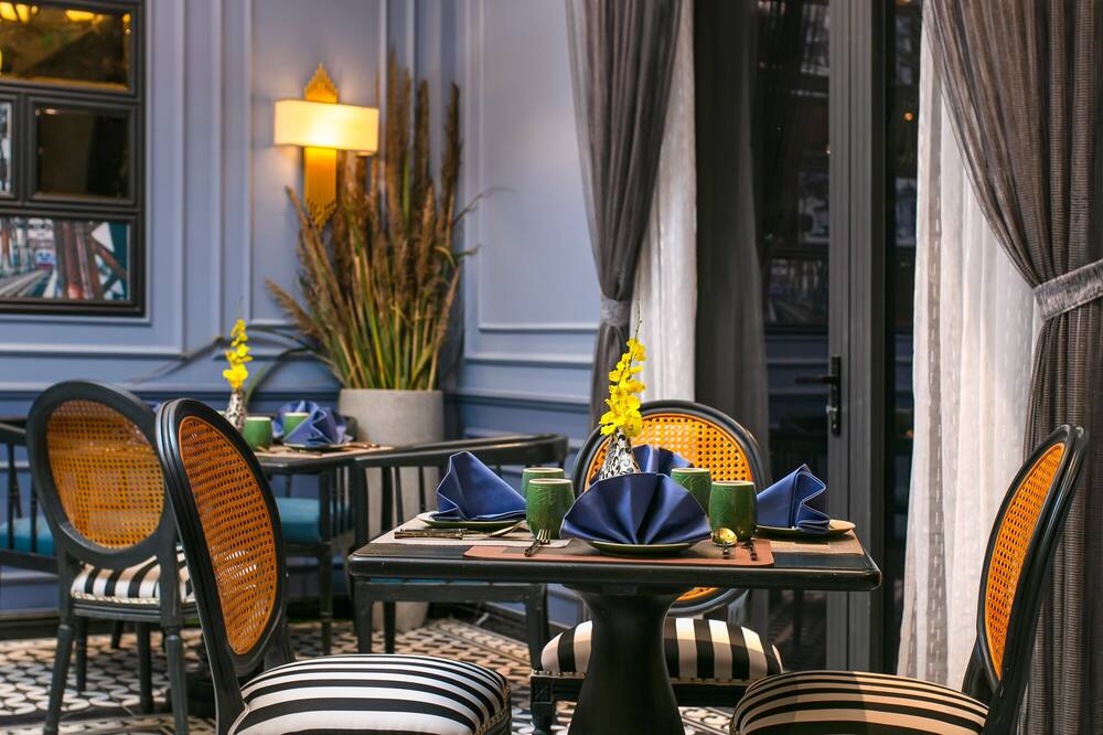 ザ シークレット ハロング ホテル 写真