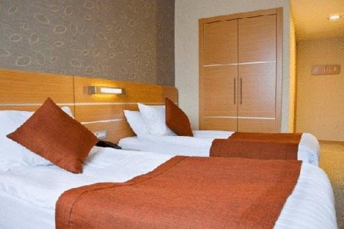 ホテル トゥナリ 写真