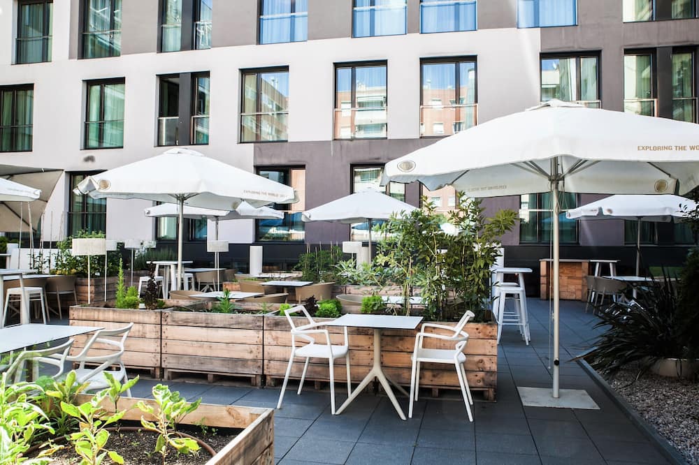 ホテル グラムス バルセロナ 写真