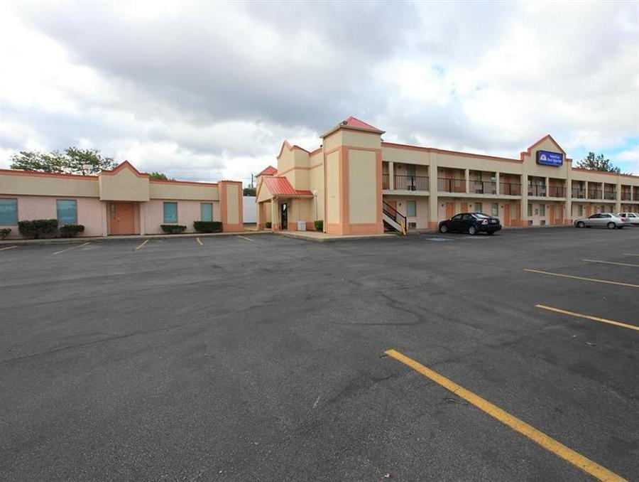 Americas Best Value Inn Indy Northwest 写真