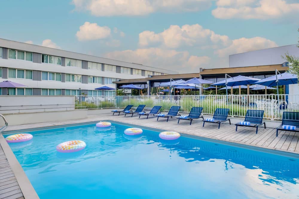 ノボテル ル マン 写真