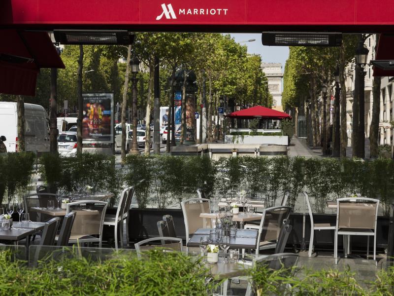 パリ マリオット シャンゼリゼ ホテル 写真