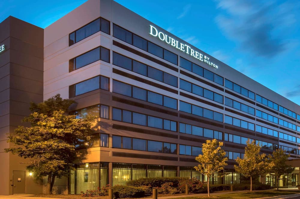 ダブルツリー バイ ヒルトン シカゴ シャンバーグ 写真