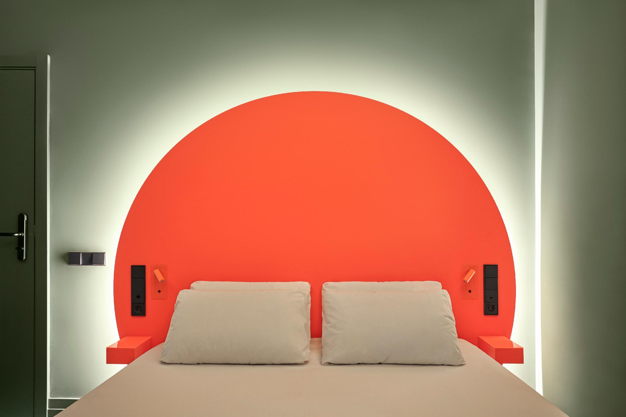 シック & ベーシック ドット 写真