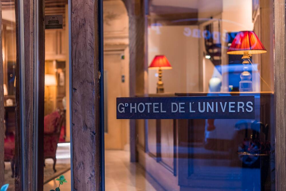 グラン ホテル ドゥ リュニヴェール サンジェルマン 写真