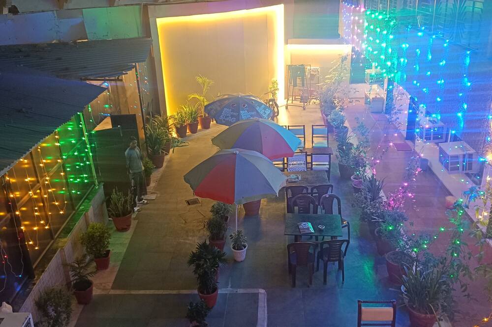 ホテル シッダルータ 写真