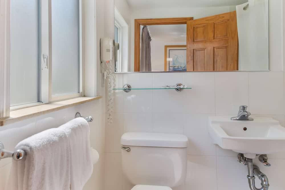 アメリカズ ベスト バリュー イン & スイーツ ハイアニス ケープ コッド 写真