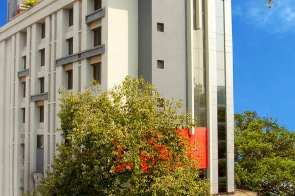 The Royal Orchid Hotel 写真