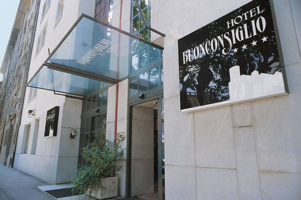 オテル ブオンコンジーヨ 写真