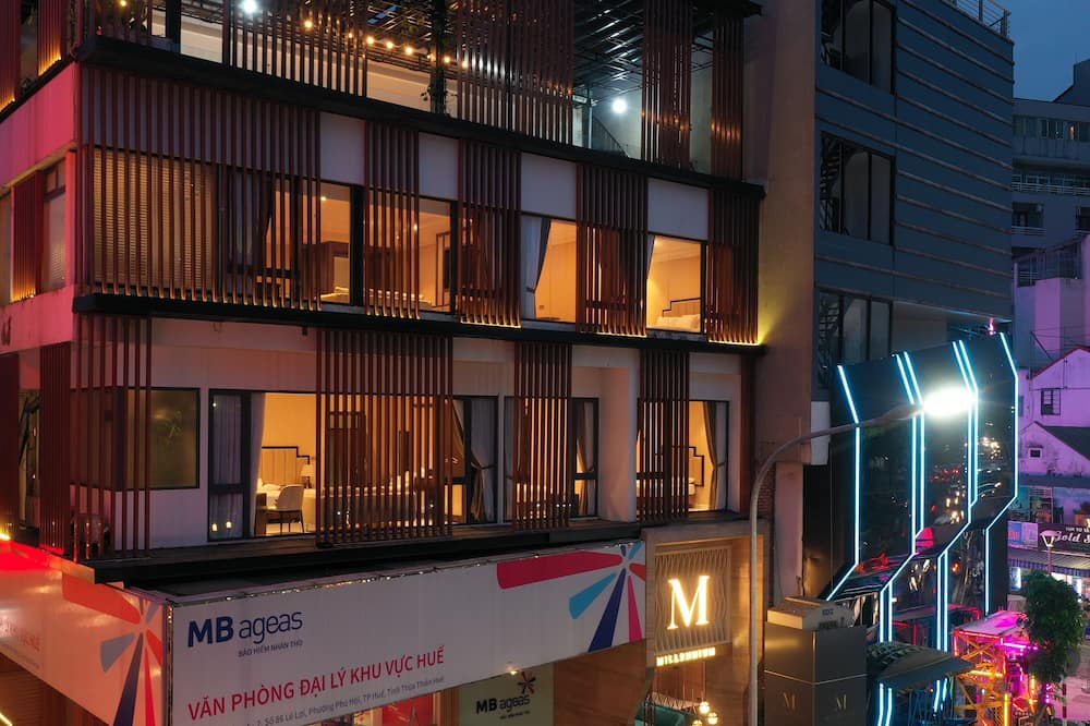 ミレニアム ヒューホテル 写真