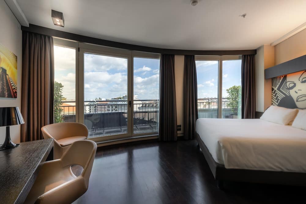 クラウン プラザ ミラノ シティ バイ IHG 写真