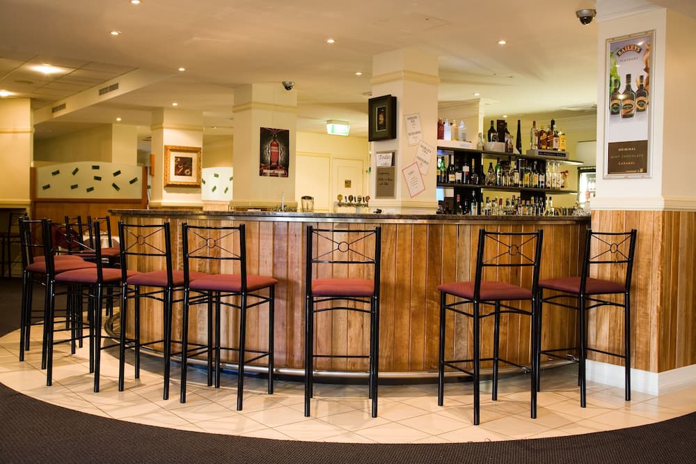 Redearth Hotel 写真