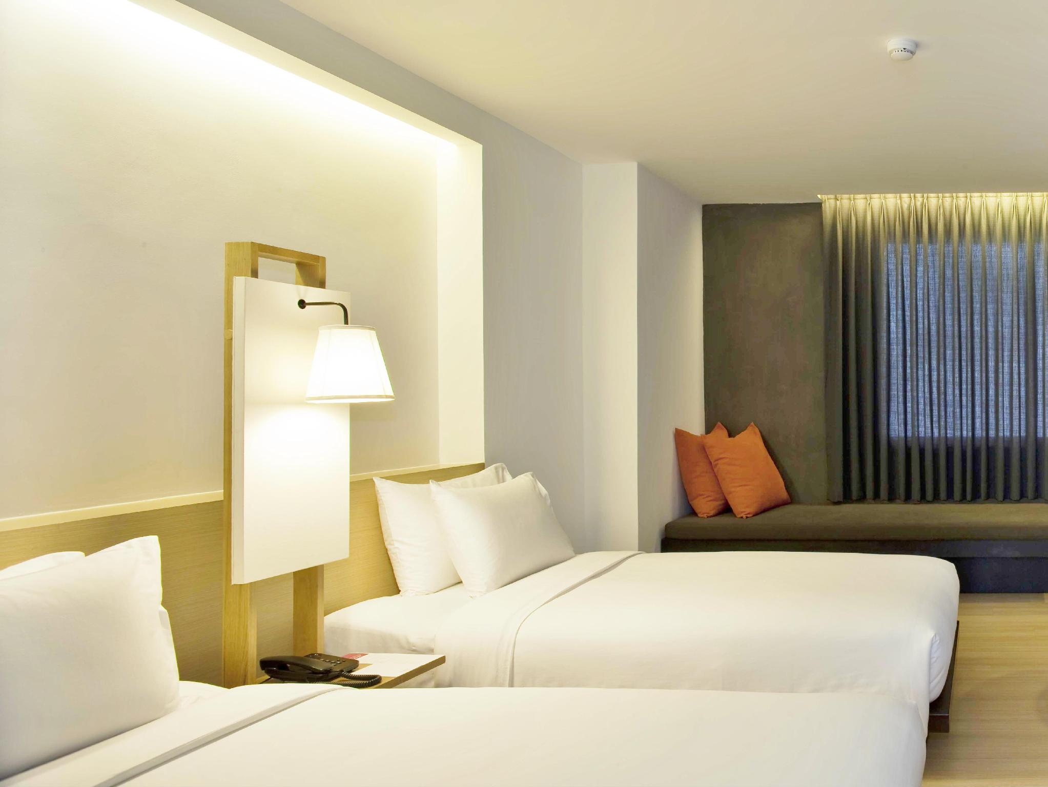 トリニティ シーロム ホテル 写真