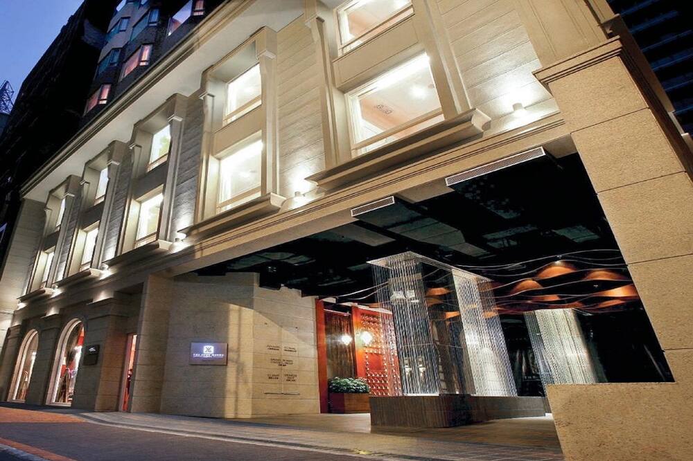 ザ ラックス マノー 写真