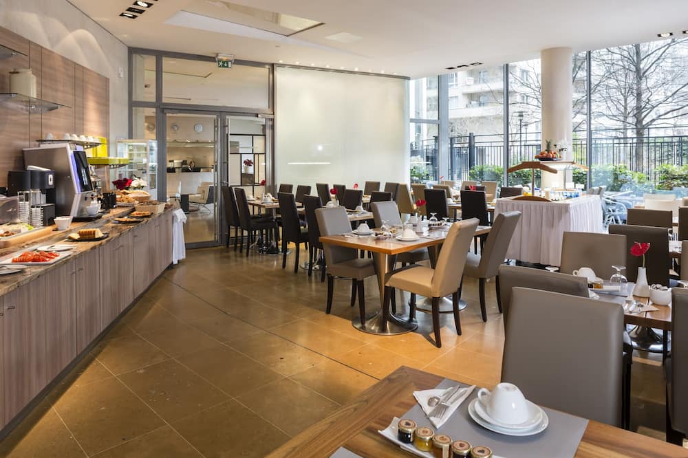 レジドーム クルブヴォア ラ デファンス 写真