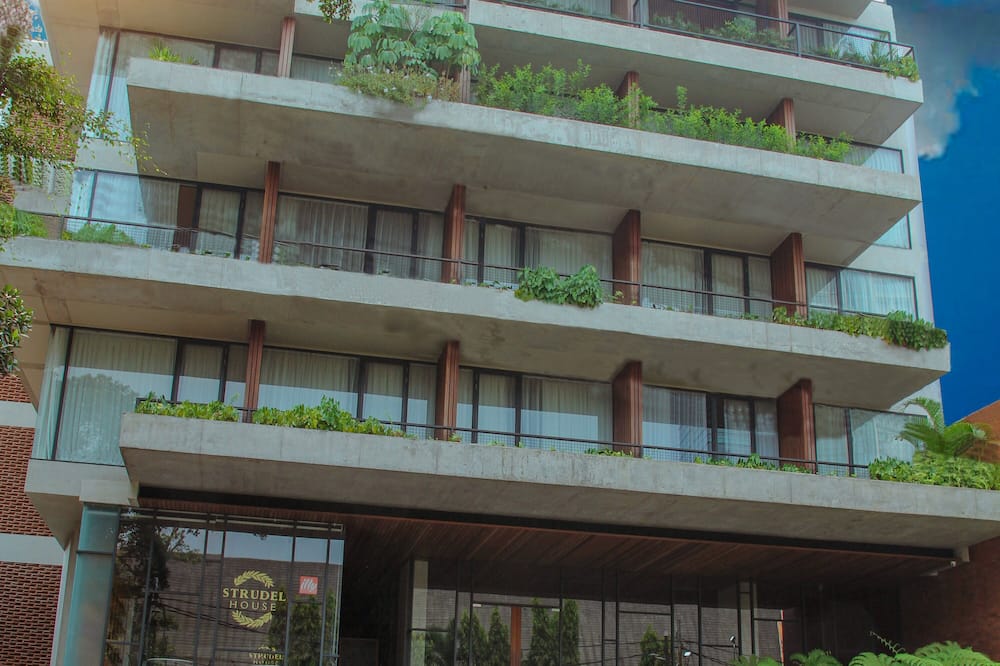 ナゴミ スイーツ&ホテル 写真